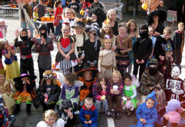 2011_Halloween_Contest